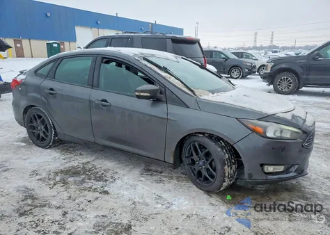 2015 Ford Focus Se z USA, uszkodzony, nr VIN 1FADP3F26FL235071